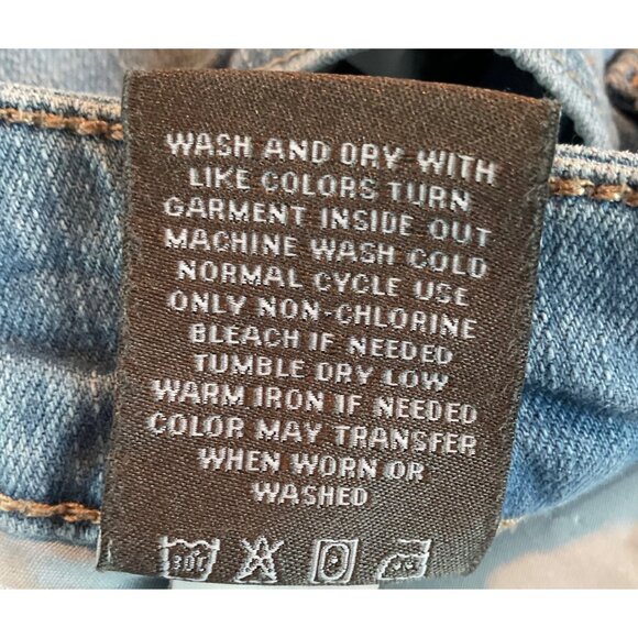 NWOT Torrid Boyfriend Straight Vintage Stretch Distressed Ripped Jeans 22R Light - Picture 7 of 12